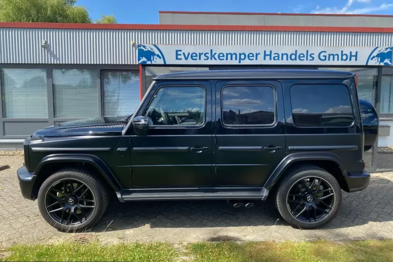 Mercedes-Benz G 63 AMG (Clasa G) din 2025 cu 24.500 km - oferta MER226322 - foto 2