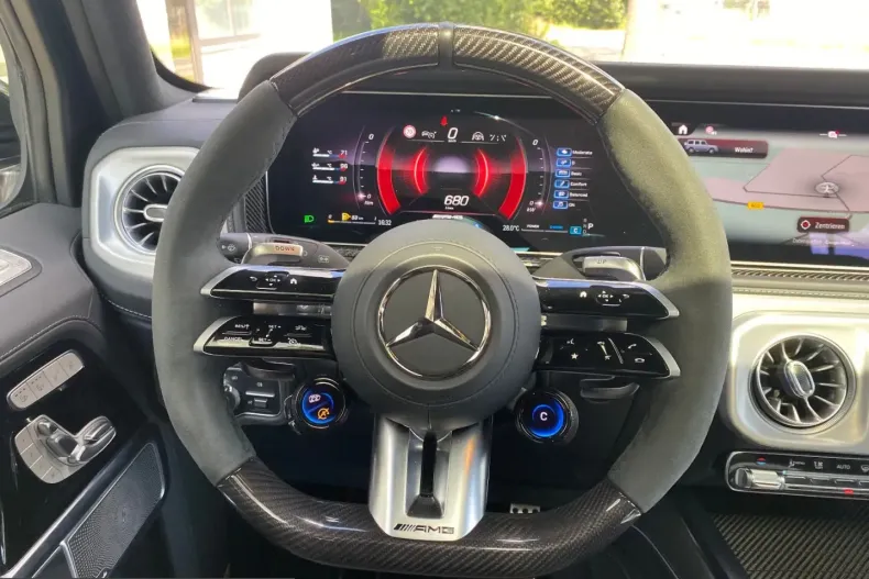 Mercedes-Benz G 63 AMG (Clasa G) din 2025 cu 24.500 km - oferta MER226322 - foto 12