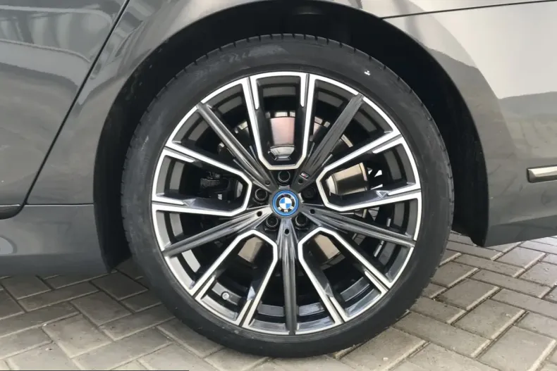 BMW 745 (Seria 7) din 2021 cu 84.150 km - oferta BMW226325 - foto 34