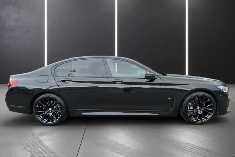 BMW 730 (Seria 7) din 2022 cu 77.074 km - oferta BMW226326 - foto 4