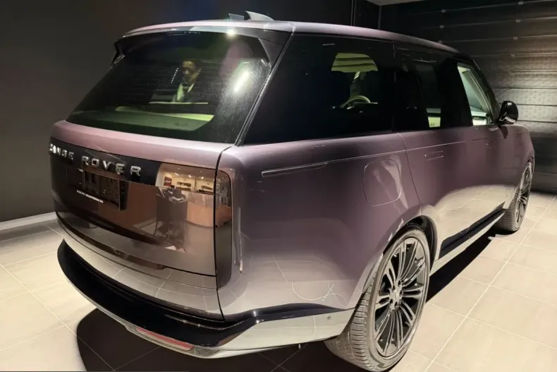 Land Rover Range Rover din 2023 cu 14.000 km - oferta LAN226331 - foto 9