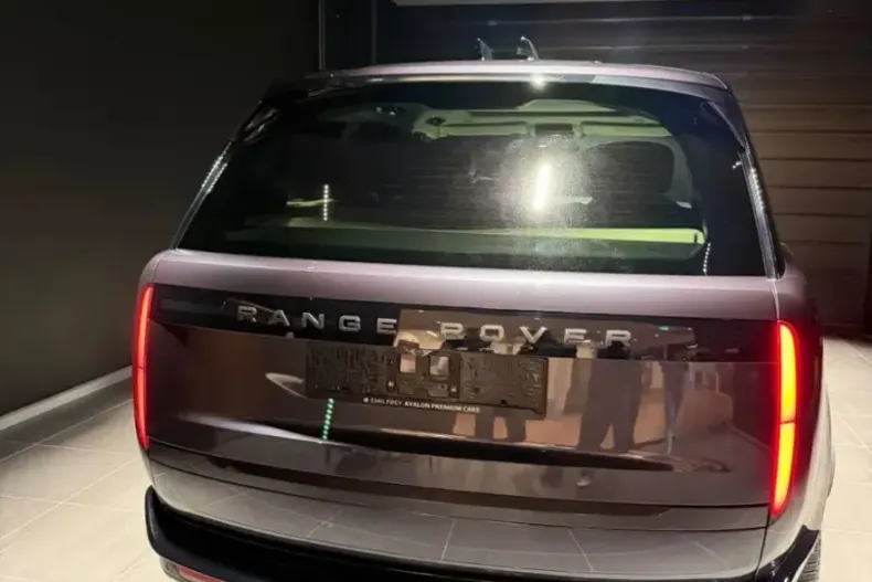 Land Rover Range Rover din 2023 cu 14.000 km - oferta LAN226331 - foto 11