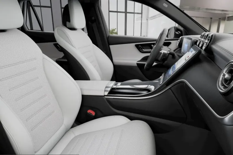 Mercedes-Benz GLC 200 (Clasa GLC) din 2025 cu 18.465 km - oferta MER226332 - foto 5