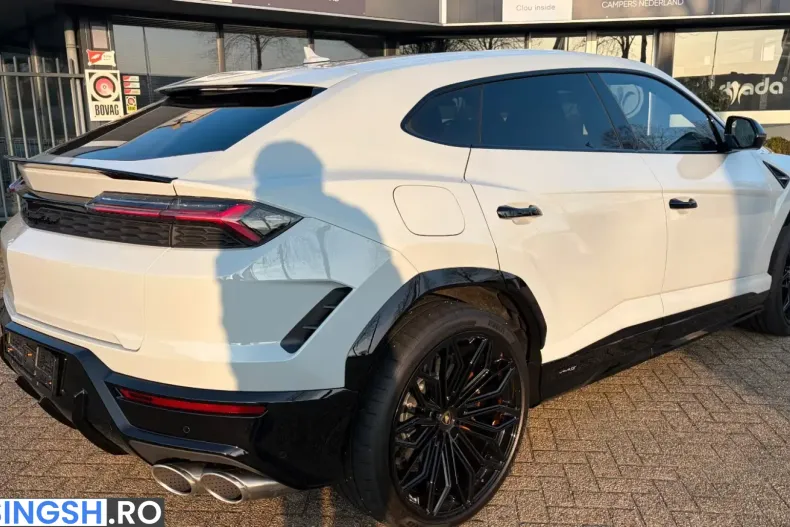 Lamborghini Urus din 2025 cu 9.700 km - oferta LAM226334 - foto 8
