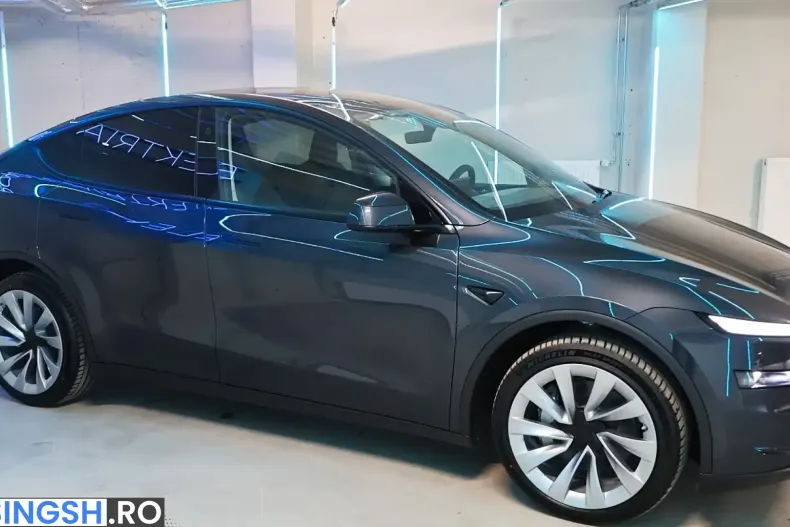 Tesla Model Y din 2026 cu 4.000 km - oferta TES226336 - foto 1