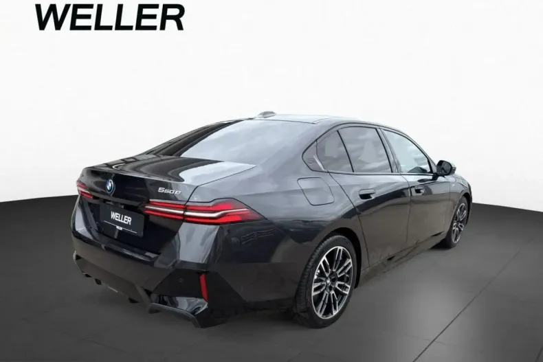 BMW 550 (Seria 5) din 2025 cu 14.042 km - oferta BMW226341 - foto 3