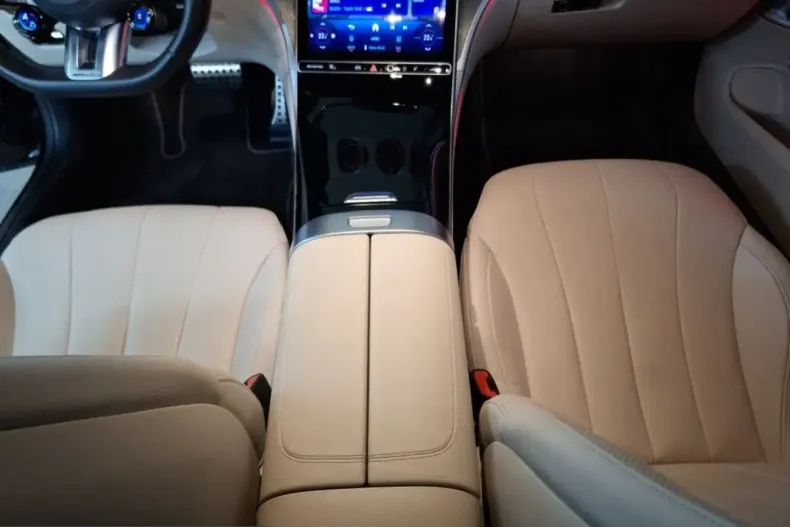 Mercedes-Benz CLE 53 AMG (Clasa CLE) din 2024 cu 27.352 km - oferta MER226345 - foto 14