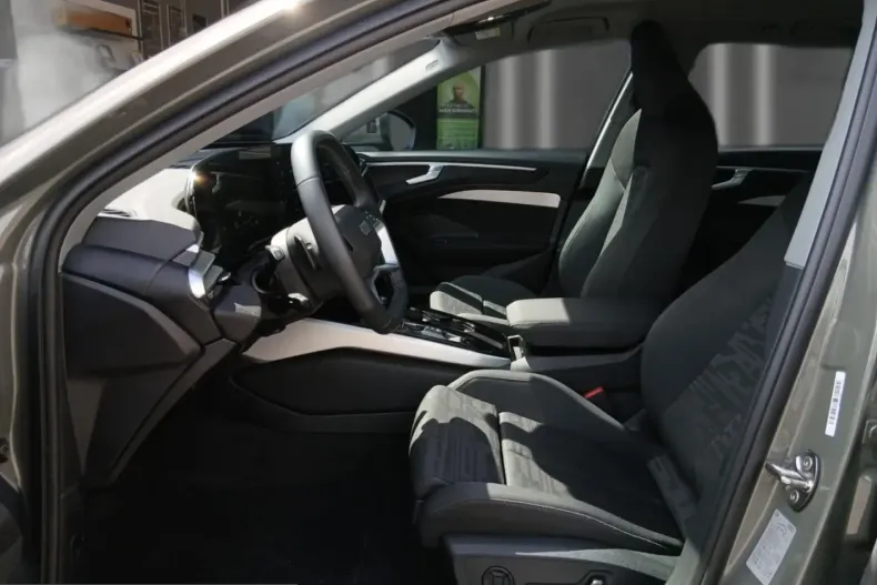 Audi A6 din 2025 cu 30.060 km - oferta AUD226347 - foto 9