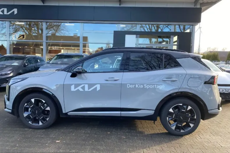 Kia Sportage din 2025 cu 5.000 km - oferta KIA226354 - foto 3