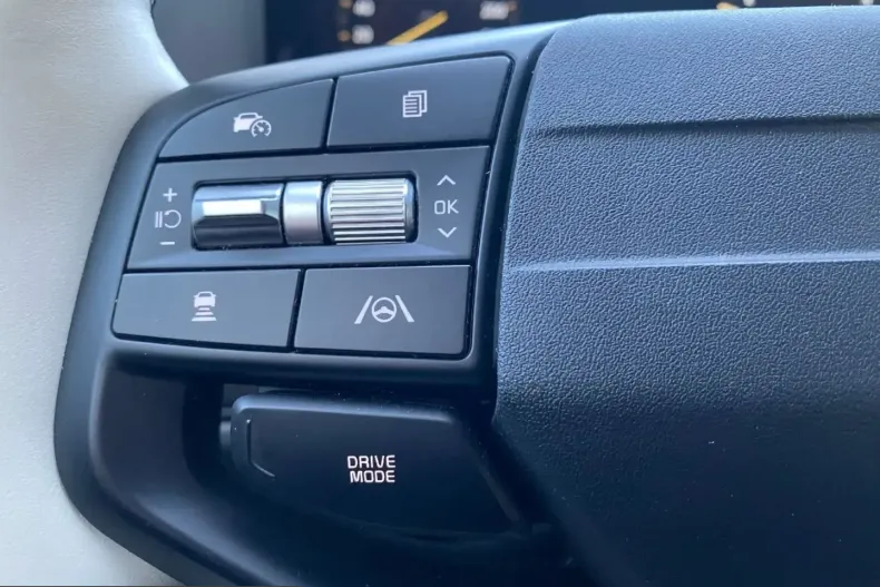 Kia Sportage din 2025 cu 5.000 km - oferta KIA226354 - foto 6