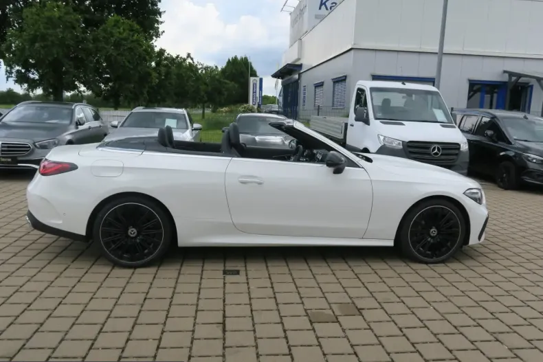 Mercedes-Benz CLE 200 (Clasa CLE) din 2025 cu 29.471 km - oferta MER226355 - foto 6