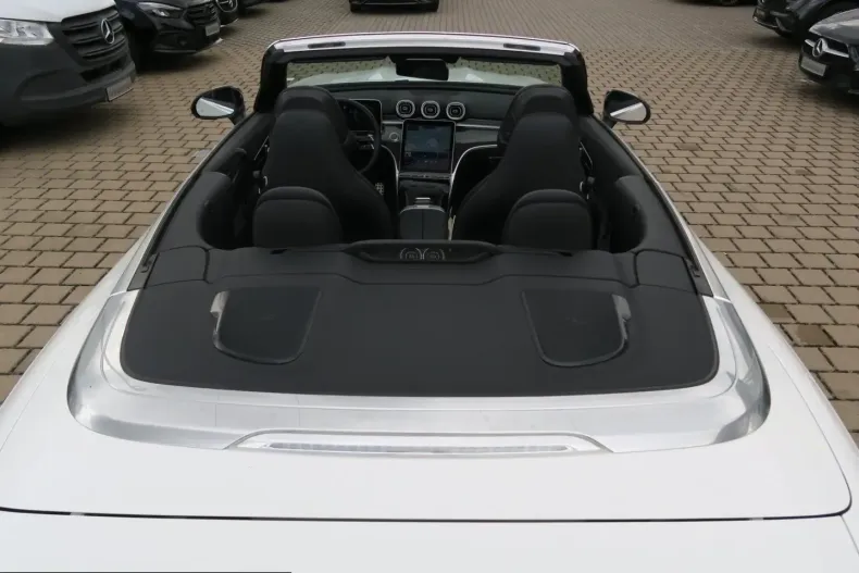 Mercedes-Benz CLE 200 (Clasa CLE) din 2025 cu 29.471 km - oferta MER226355 - foto 7