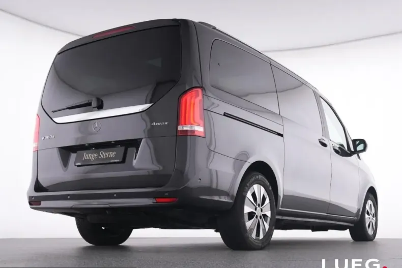 Mercedes-Benz V 300 (Clasa V) din 2024 cu 21.441 km - oferta MER226362 - foto 4