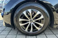 Mercedes-Benz E 200 (Clasa E) din 2025 cu 23.425 km - oferta MER226367 - foto 18