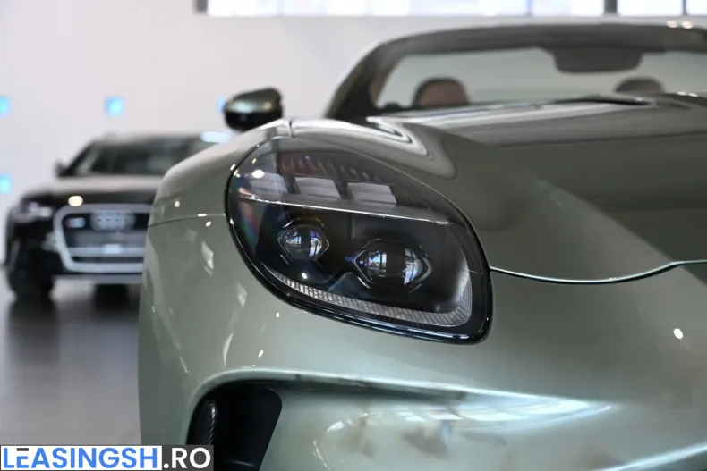 Aston Martin V8 Vantage din 2025 cu 9.720 km - oferta AST226378 - foto 6