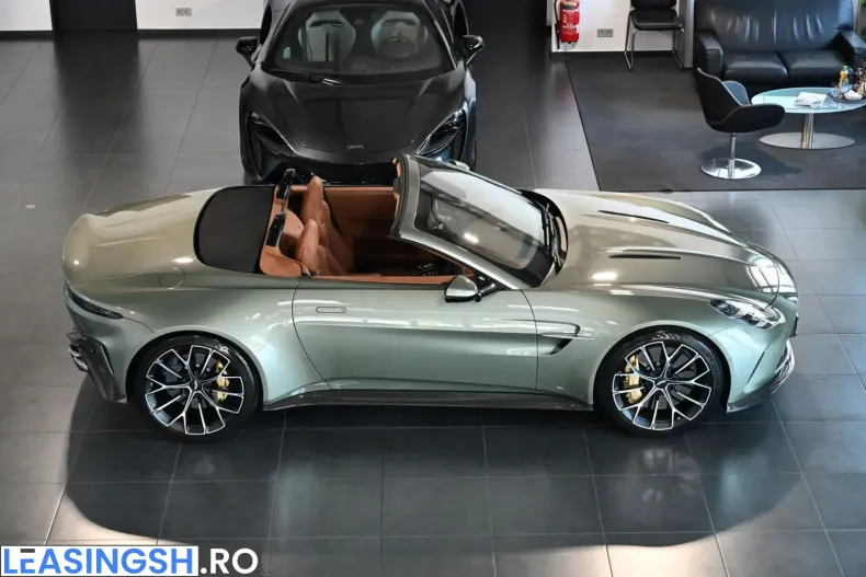Aston Martin V8 Vantage din 2025 cu 9.720 km - oferta AST226378 - foto 9