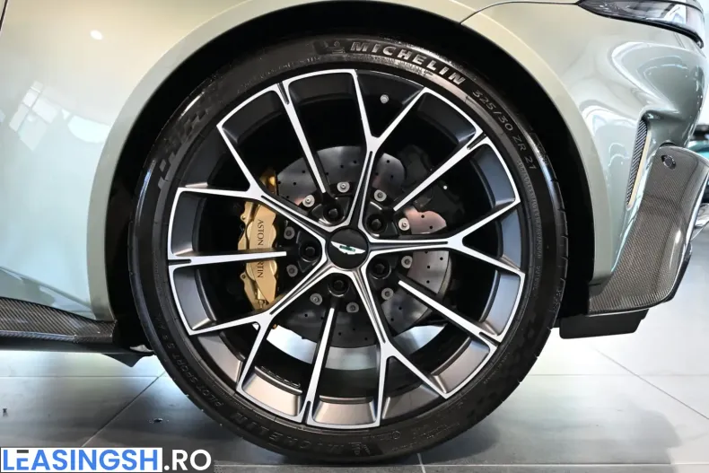 Aston Martin V8 Vantage din 2025 cu 9.720 km - oferta AST226378 - foto 25