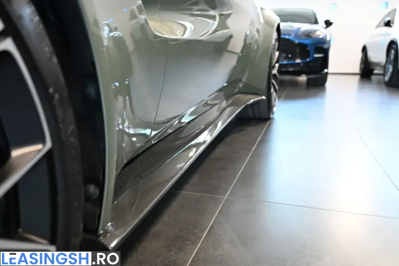 Aston Martin V8 Vantage din 2025 cu 9.720 km - oferta AST226378 - foto 30