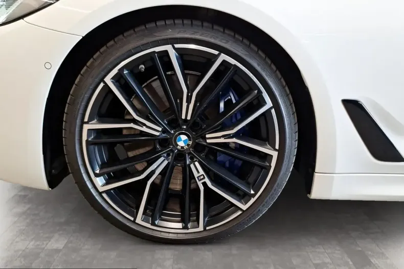 BMW M550 (Seria 5) din 2023 cu 45.533 km - oferta BMW226380 - foto 9
