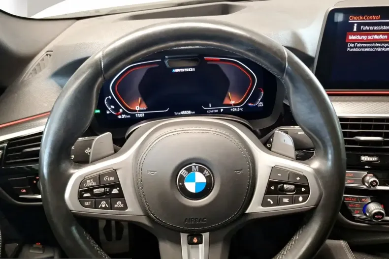 BMW M550 (Seria 5) din 2023 cu 45.533 km - oferta BMW226380 - foto 13