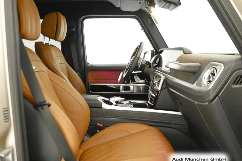 Mercedes-Benz G 63 AMG (Clasa G) din 2024 cu 12.545 km - oferta MER226381 - foto 9