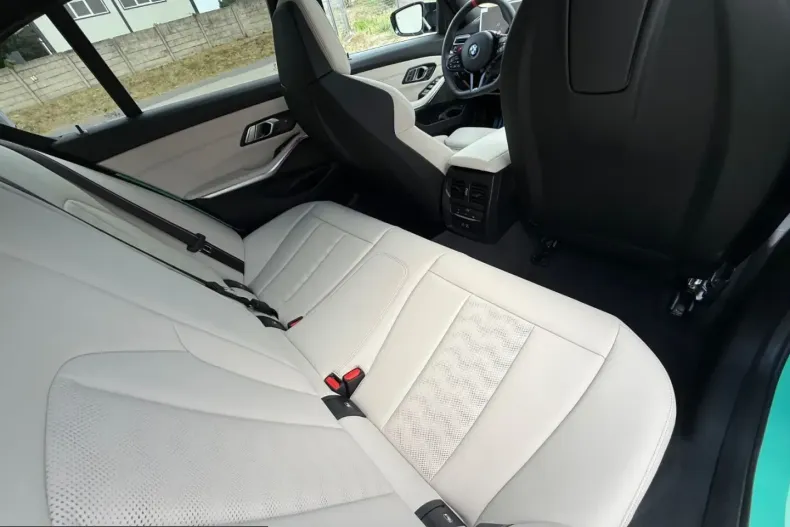 BMW M3 (Seria 3) din 2025 cu 6.500 km - oferta BMW226383 - foto 27