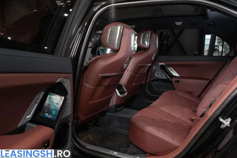 BMW 750 (Seria 7) din 2025 cu 16.500 km - oferta BMW226385 - foto 12
