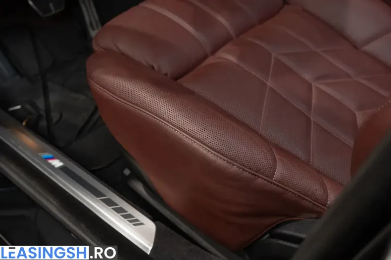 BMW 750 (Seria 7) din 2025 cu 16.500 km - oferta BMW226385 - foto 16