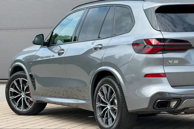 BMW X5 (Seria X) din 2024 cu 23.083 km - oferta BMW226388 - foto 9