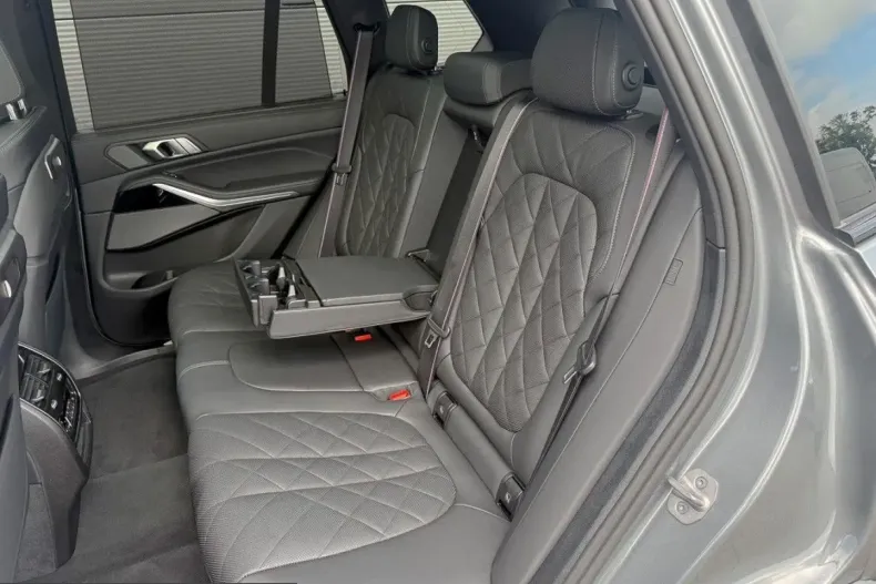 BMW X5 (Seria X) din 2024 cu 23.083 km - oferta BMW226388 - foto 38