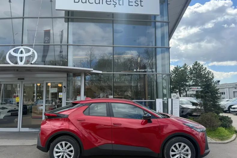 Toyota C-HR din 2025 cu 10 km - oferta TOY226390 - foto 2