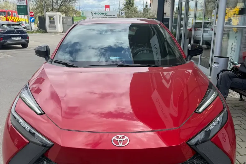 Toyota C-HR din 2025 cu 10 km - oferta TOY226390 - foto 3