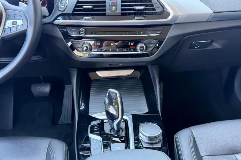 BMW X4 (Seria X) din 2021 cu 70.974 km - oferta BMW226398 - foto 25