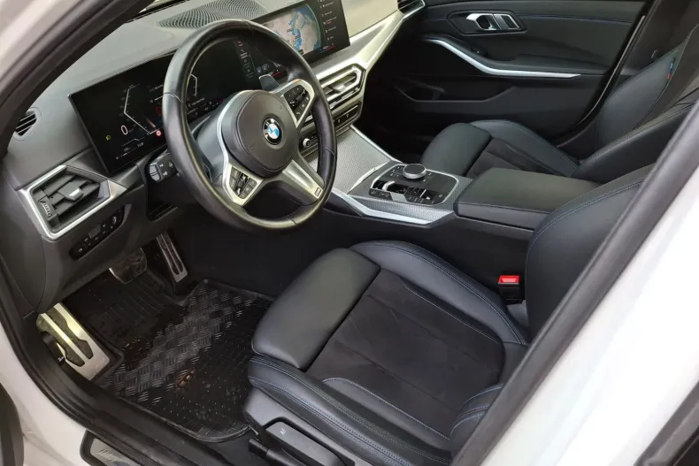BMW 330i (Seria 3) din 2023 cu 43.079 km - oferta BMW226403 - foto 13