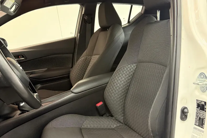 Toyota C-HR din 2021 cu 77.000 km - oferta TOY226407 - foto 26