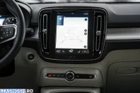 Volvo XC40 din 2021 cu 25.650 km - oferta VOL226409 - foto 7