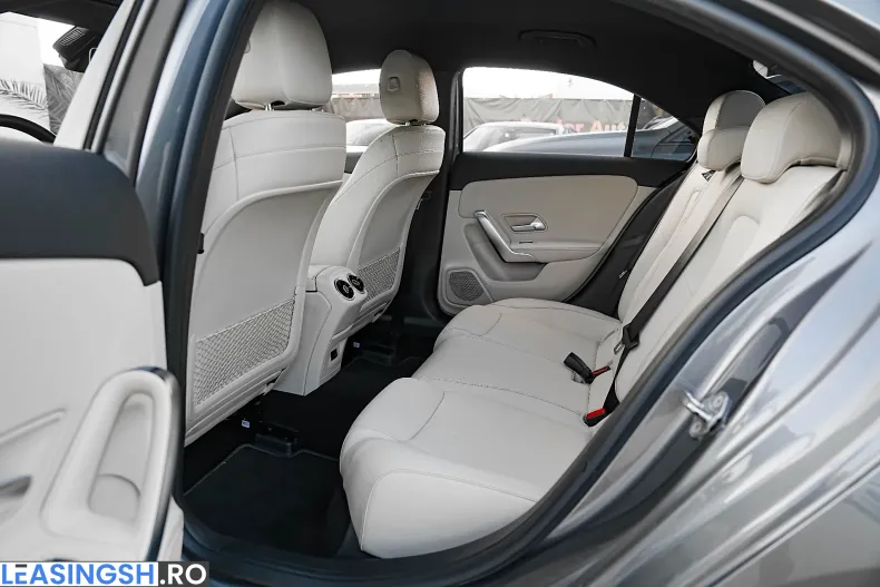 Mercedes-Benz A 200 (Clasa A) din 2021 cu 133.550 km - oferta MER226414 - foto 15