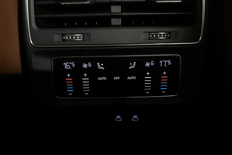 Audi Q7 din 2021 cu 62.832 km - oferta AUD226442 - foto 24