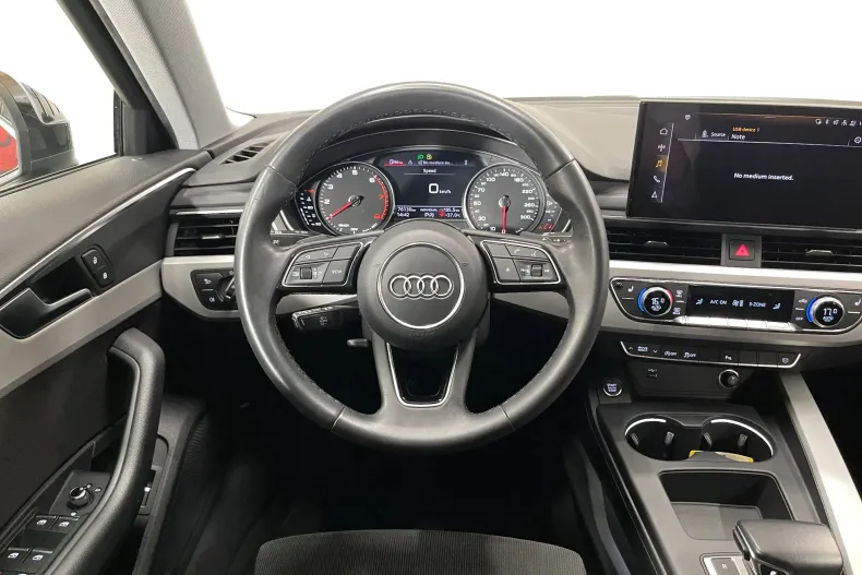 Audi A4 Limuzina din 2023 cu 76.130 km - oferta AUD226443 - foto 6
