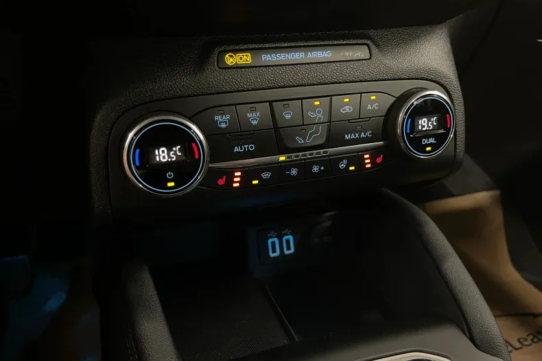 Ford Focus din 2021 cu 125.142 km - oferta FOR226447 - foto 20