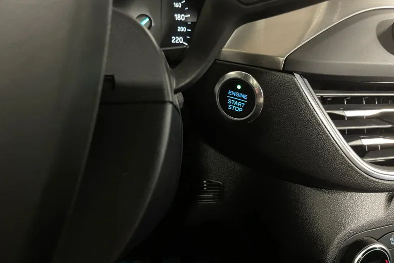 Ford Focus din 2021 cu 125.142 km - oferta FOR226447 - foto 22