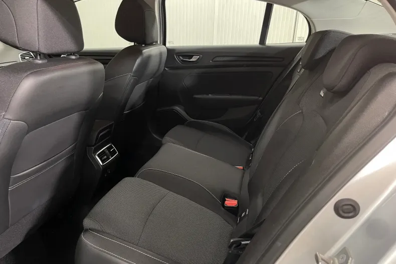 Renault Megane din 2023 cu 19.771 km - oferta REN226448 - foto 11