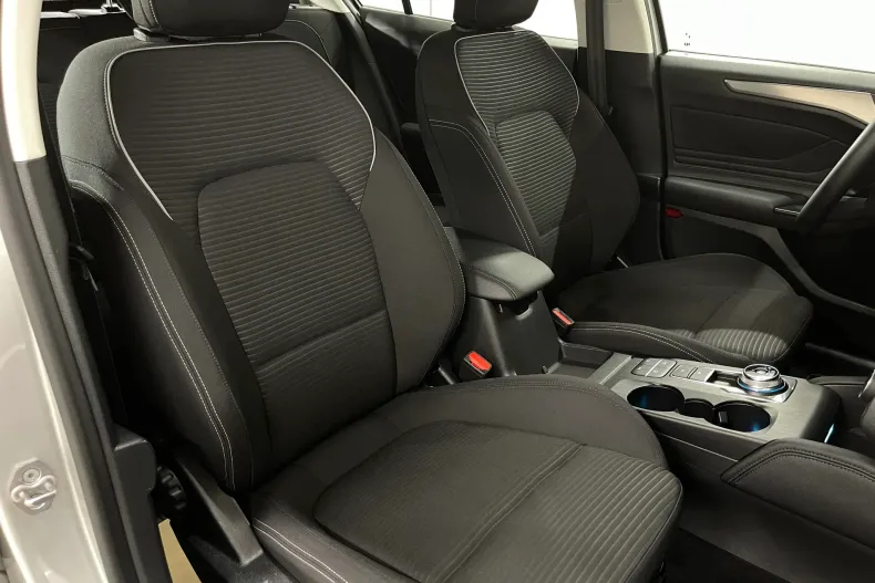 Ford Focus din 2021 cu 116.242 km - oferta FOR226449 - foto 9