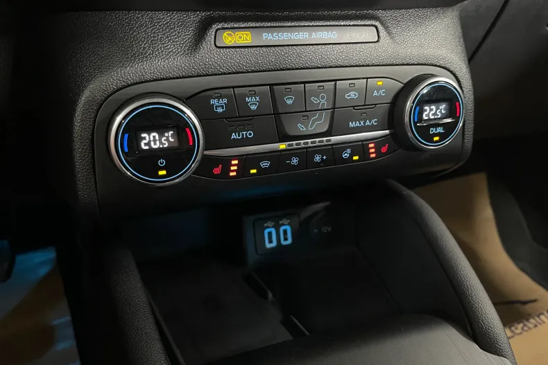Ford Focus din 2021 cu 116.242 km - oferta FOR226449 - foto 19