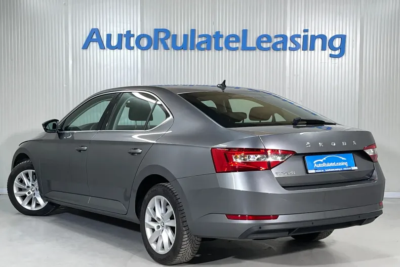Skoda Superb din 2023 cu 41.764 km - oferta SKO226450 - foto 4