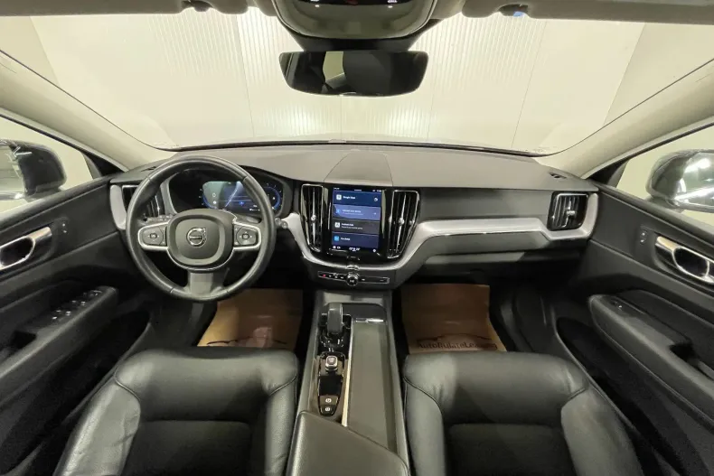 Volvo XC60 din 2021 cu 136.886 km - oferta VOL226451 - foto 7