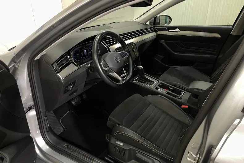 Volkswagen Passat din 2022 cu 116.256 km - oferta VOL226457 - foto 5