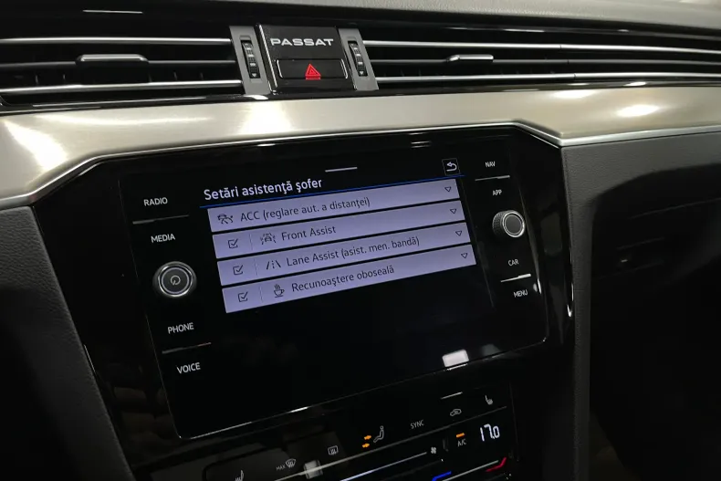 Volkswagen Passat din 2022 cu 116.256 km - oferta VOL226457 - foto 17