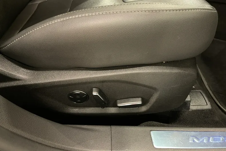 Ford Mondeo din 2022 cu 171.934 km - oferta FOR226459 - foto 26