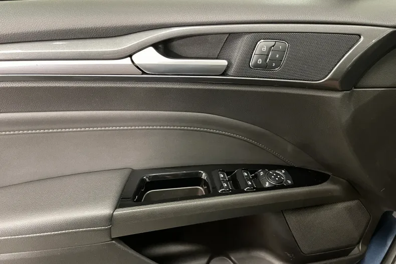 Ford Mondeo din 2022 cu 171.934 km - oferta FOR226459 - foto 27